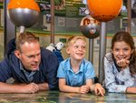 Familie im Biosphärenzentrum 
